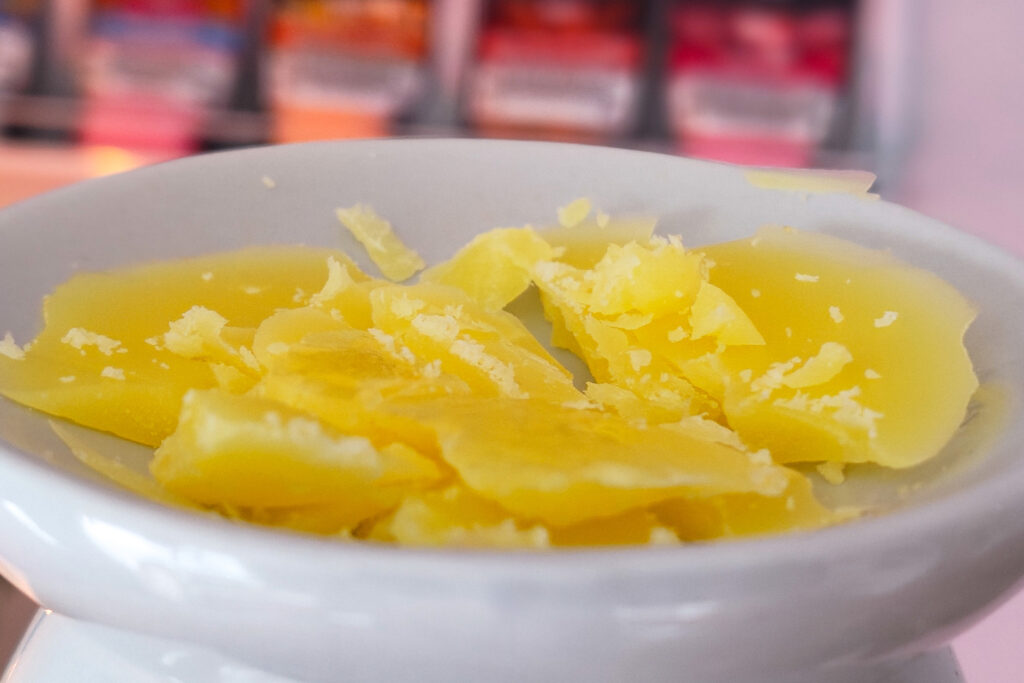 wax melt scraping mess in burner dish